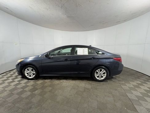 Used 2014 Hyundai Sonata GLS image 2