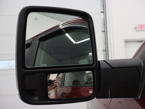 Used 2024 RAM 2500 Laramie AWD/4WD image 40