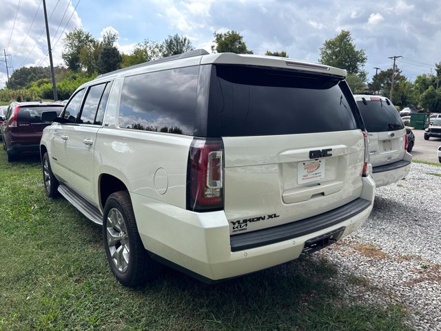 Used 2015 GMC Yukon XL SLT w/ Open Road Package RWD image 3