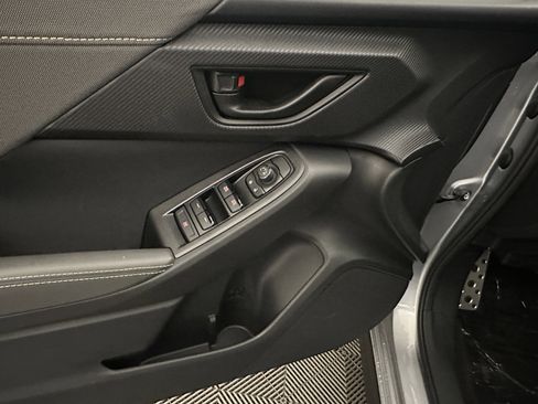 New 2025 Subaru Crosstrek 2.5i Limited w/ Crosstrek Mirror Package image 23