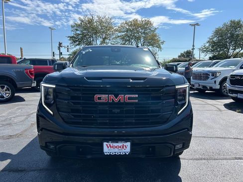 Certified 2024 GMC Sierra 1500 Elevation w/ Elevation Premium Package AWD/4WD image 4