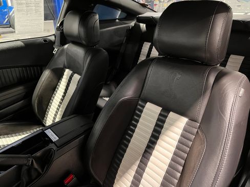 Used 2013 Ford Mustang Shelby GT500 image 17
