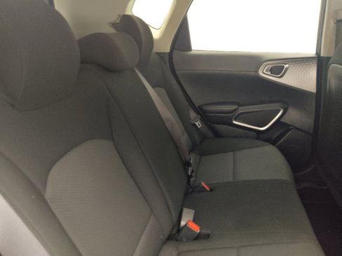 Used 2021 Kia Soul LX FWD image 19