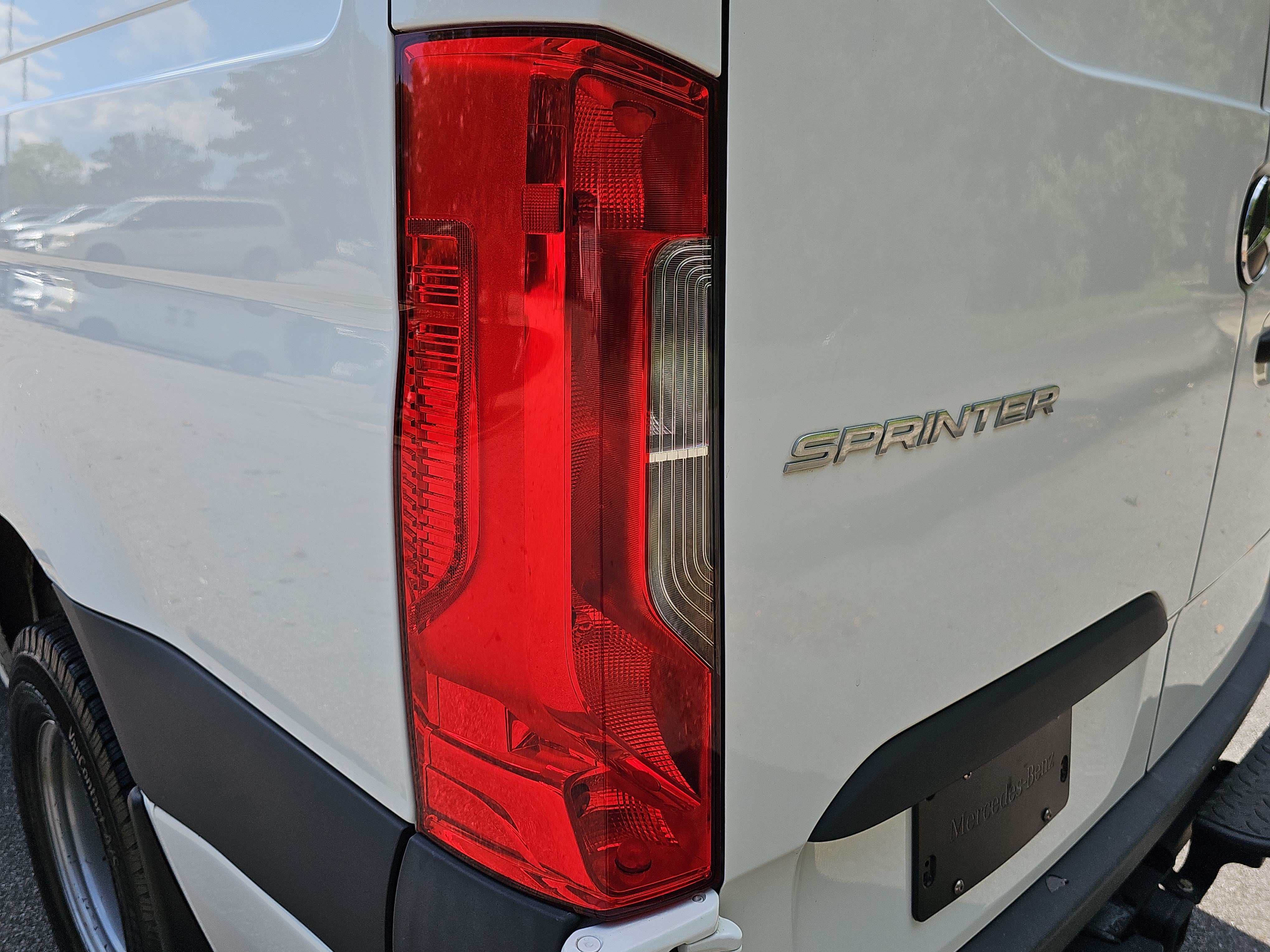 Used 2022 Mercedes-Benz Sprinter 4500 image 16