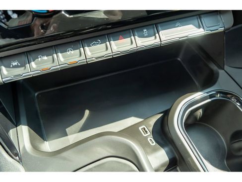 New 2026 GMC Sierra 1500 AT4 w/ AT4 Premium Package AWD/4WD image 28