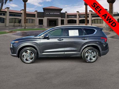 Used 2023 Hyundai Santa Fe SEL image 5