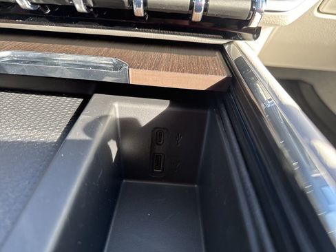 New 2026 GMC Acadia Denali w/ Super Cruise Package image 40