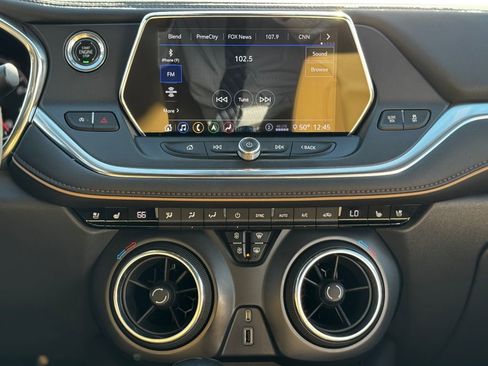 Used 2020 Chevrolet Blazer Premier w/ Driver Confidence II Package image 12