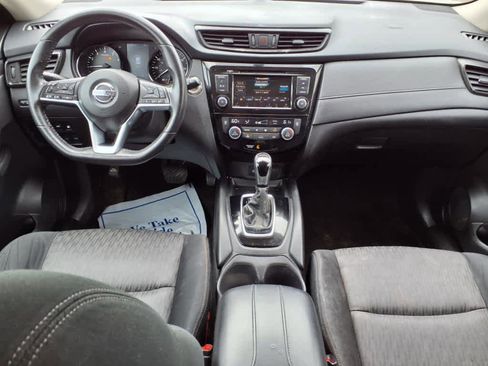 Used 2018 Nissan Rogue SV AWD/4WD image 12