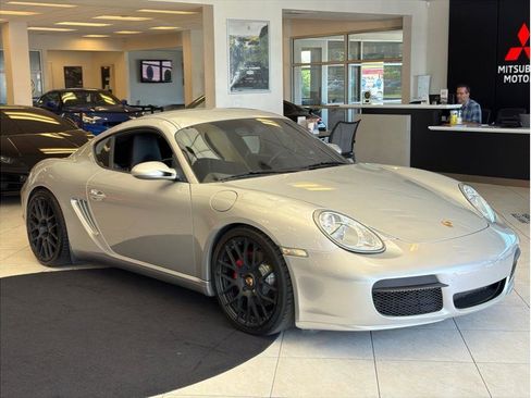 Used 2006 Porsche Cayman S RWD image 3