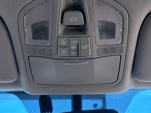 Used 2017 Hyundai Santa Fe Sport w/ Cargo Package FWD image 42