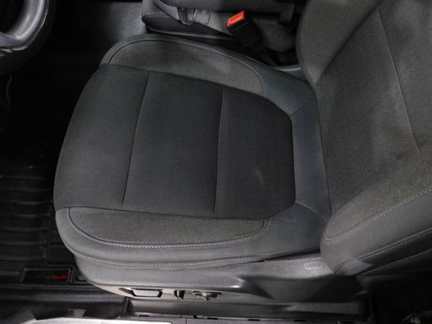 Used 2019 GMC Sierra 1500 SLE w/ SLE Value Package AWD/4WD image 29