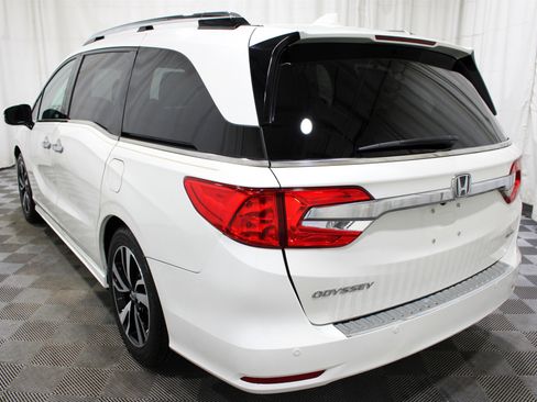 Used 2018 Honda Odyssey Elite image 35
