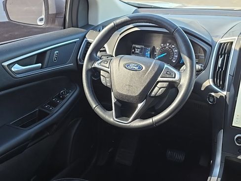 Used 2023 Ford Edge SEL w/ Convenience Package AWD/4WD image 16