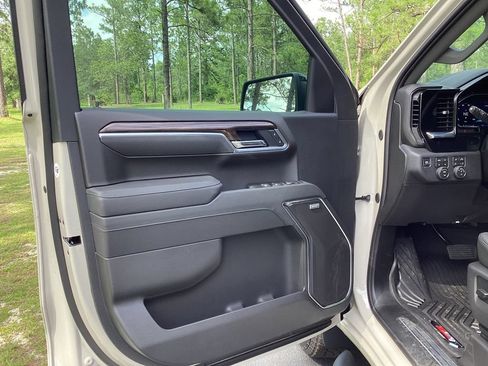 New 2026 Chevrolet Silverado 1500 RST w/ Safety Package AWD/4WD image 12