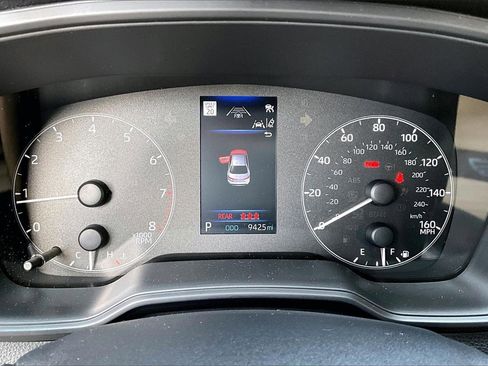 Used 2023 Toyota Corolla LE image 12