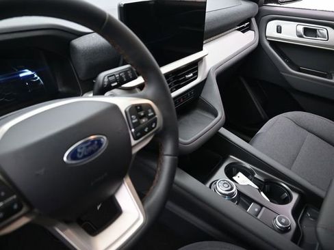 New 2026 Ford Explorer Active image 26