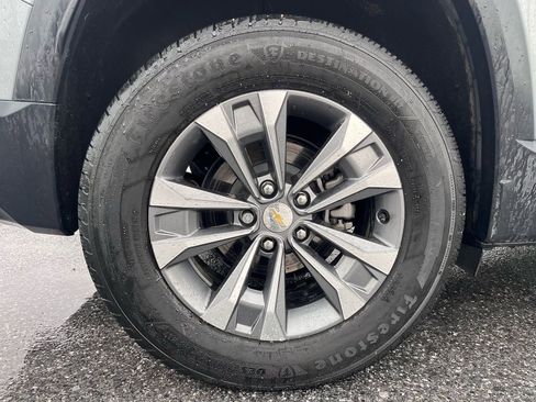 Used 2025 Chevrolet Equinox LT w/ Convenience Package II image 24