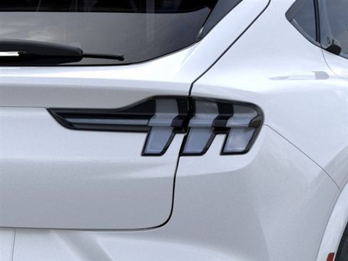 New 2026 Ford Mustang Mach-E Premium AWD/4WD image 21