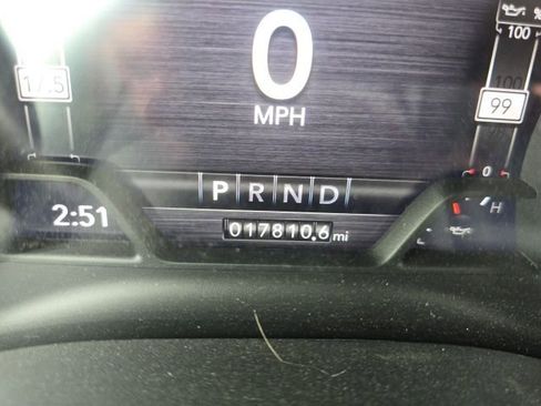 Certified 2022 RAM 1500 Laramie image 13