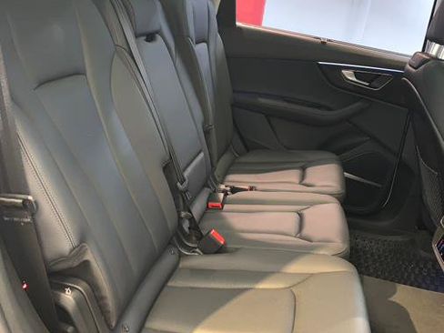 Used 2023 Audi Q7 3.0T Prestige image 59