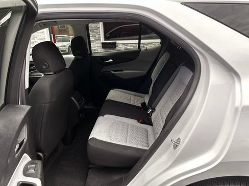 Used 2023 Chevrolet Equinox LT AWD/4WD image 16