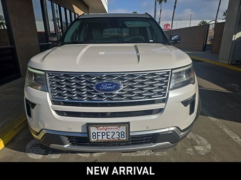 Used 2018 Ford Explorer Platinum image 1