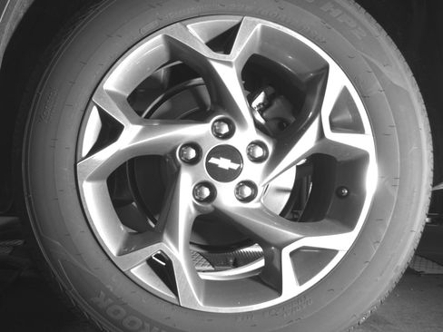 Used 2025 Chevrolet Trax LT FWD image 14