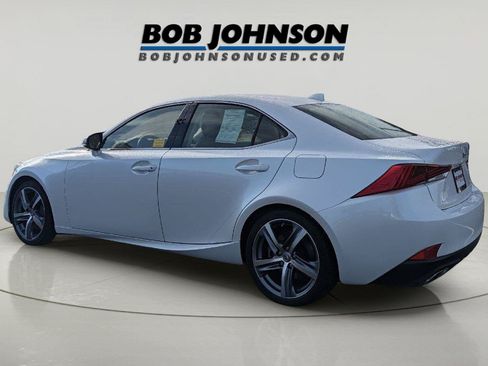 Used 2018 Lexus IS 300 AWD w/ Comfort Package image 4