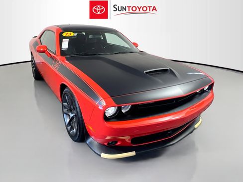 Used 2023 Dodge Challenger R/T w/ T/A Package image 1