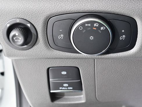 New 2026 Ford Transit 250 148 Medium Roof Extended AWD w/ Load Area Protection Package image 32