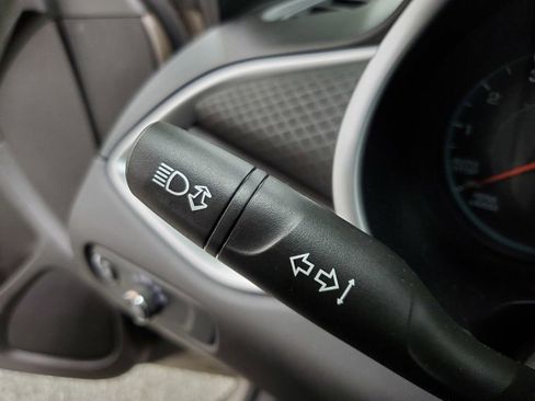 Used 2022 Chevrolet Malibu LS image 29