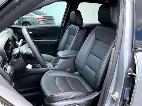 Certified 2023 Chevrolet Equinox RS w/ RS Leather Package FWD image 30