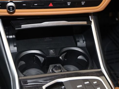 Used 2024 BMW M340i xDrive image 33