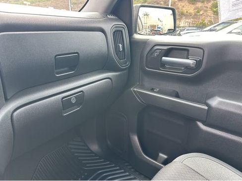 Certified 2022 Chevrolet Silverado 1500 Custom RWD image 27
