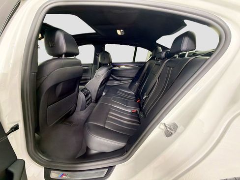 Used 2021 BMW 540i w/ M Sport Package RWD image 25