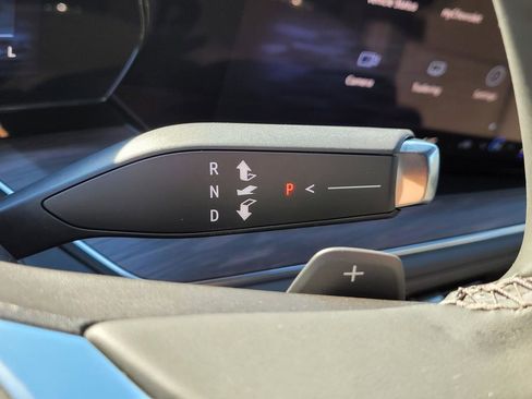 New 2026 Chevrolet Tahoe LS image 21