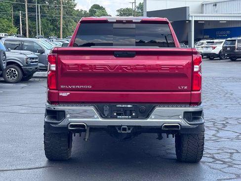Used 2019 Chevrolet Silverado 1500 LTZ w/ LTZ Plus Package AWD/4WD image 19