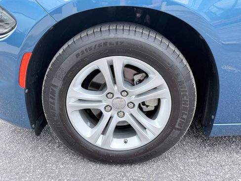 Used 2023 Dodge Charger SXT w/ Blacktop Package RWD image 33