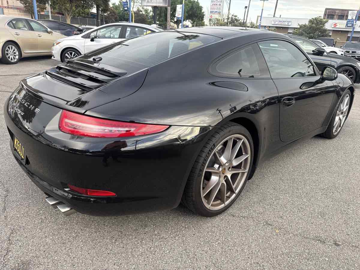 Used 2013 Porsche 911 Carrera RWD image 8