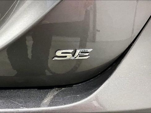 Used 2024 Toyota Camry SE FWD image 25