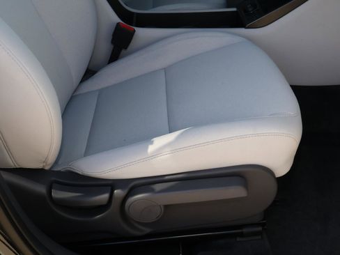 Used 2025 Hyundai Kona SEL image 16