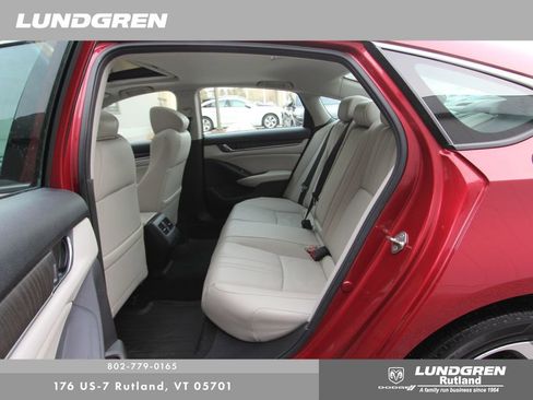 Used 2019 Honda Accord EX-L image 32