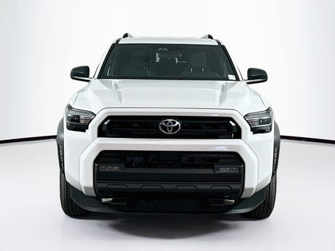 Used 2026 Toyota 4Runner SR5 AWD/4WD image 2