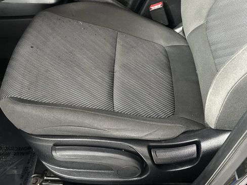 Used 2022 Kia Seltos LX AWD/4WD image 12