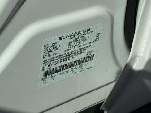 Used 2025 Ford Maverick XLT w/ XLT Luxury Package FWD image 31