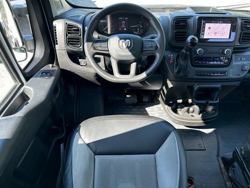 Used 2023 RAM ProMaster 2500 FWD image 30