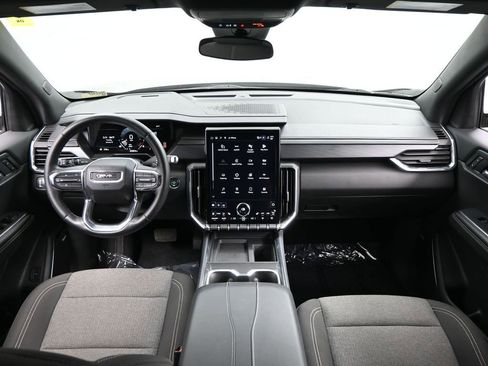 Used 2025 GMC Acadia Elevation image 19