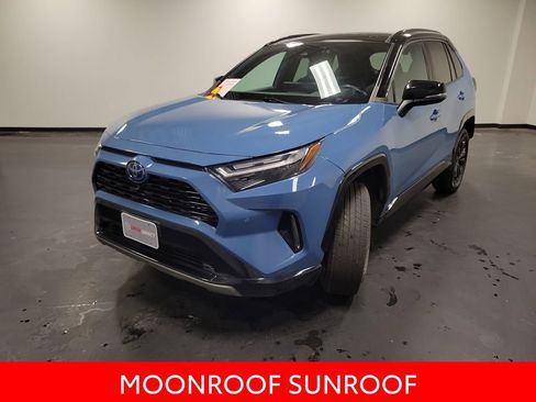 Used 2023 Toyota RAV4 XSE image 4