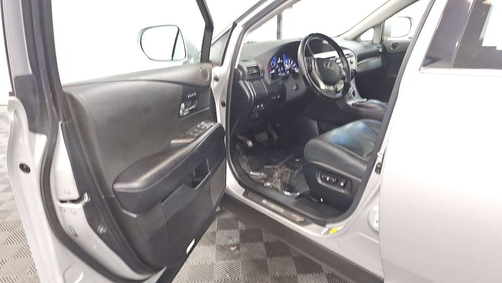 Used 2013 Lexus RX 350 AWD w/ Navigation Pkg image 24